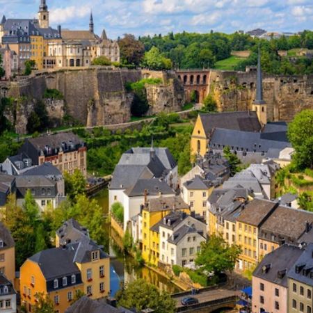 Lovely One Bedroom Apartment In City Center With Parking, Near Public Transport Luxemburg Exterior foto
